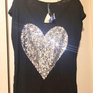 BRAND NEW WOMEN'S SHIRT